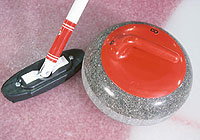 lacrosse player searching for team members to pass to